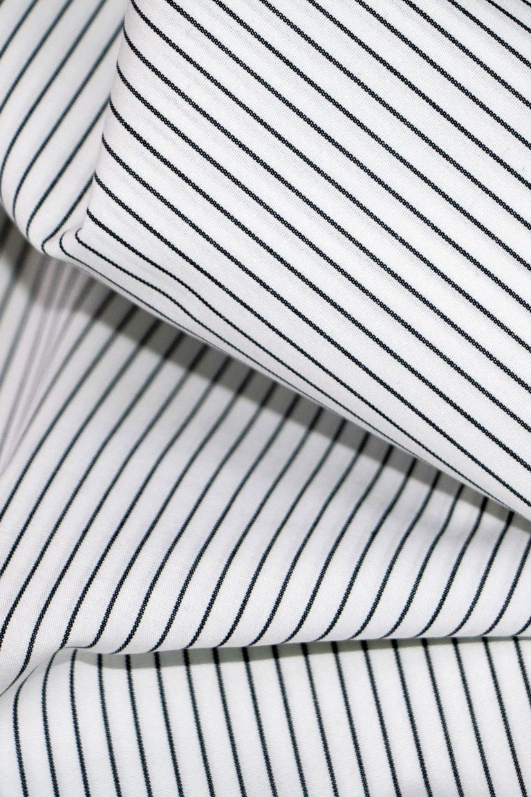 Faraone fabric - Black and White